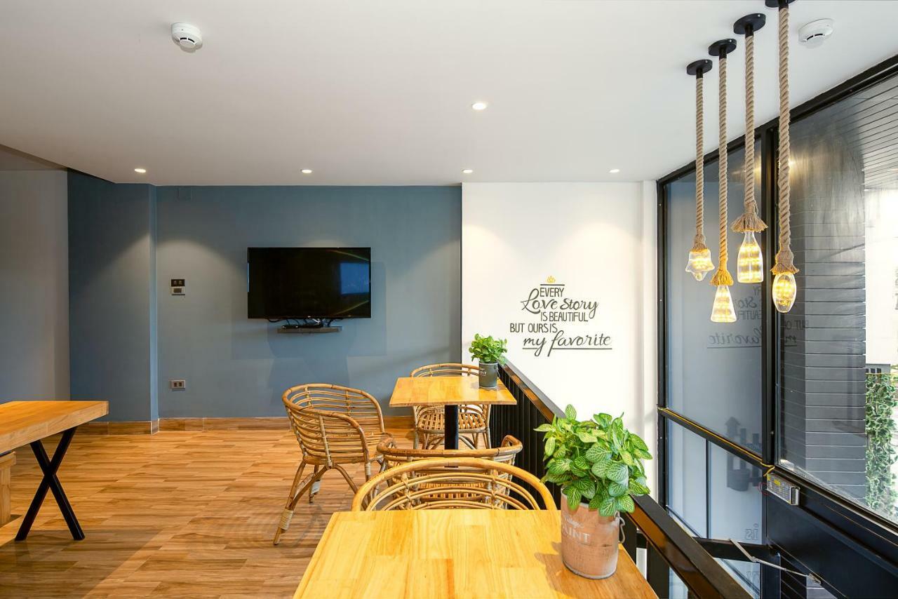 Sea Vista Boutique Hotel & Apartment Da Nang Exterior photo